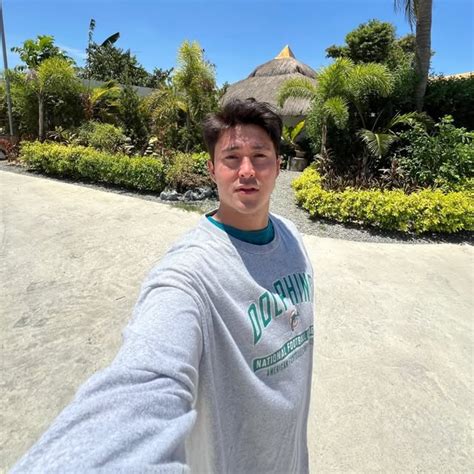 Arron Villaflor (@arronvillaflor05) • Instagram photos and videos.
